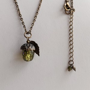Olive Green Crackle Glass Acorn Pendant Necklace. Bronze Tone Choose Chain length. Extendable, Gift for Nature lover, Oak Tree Nut, Moss image 6