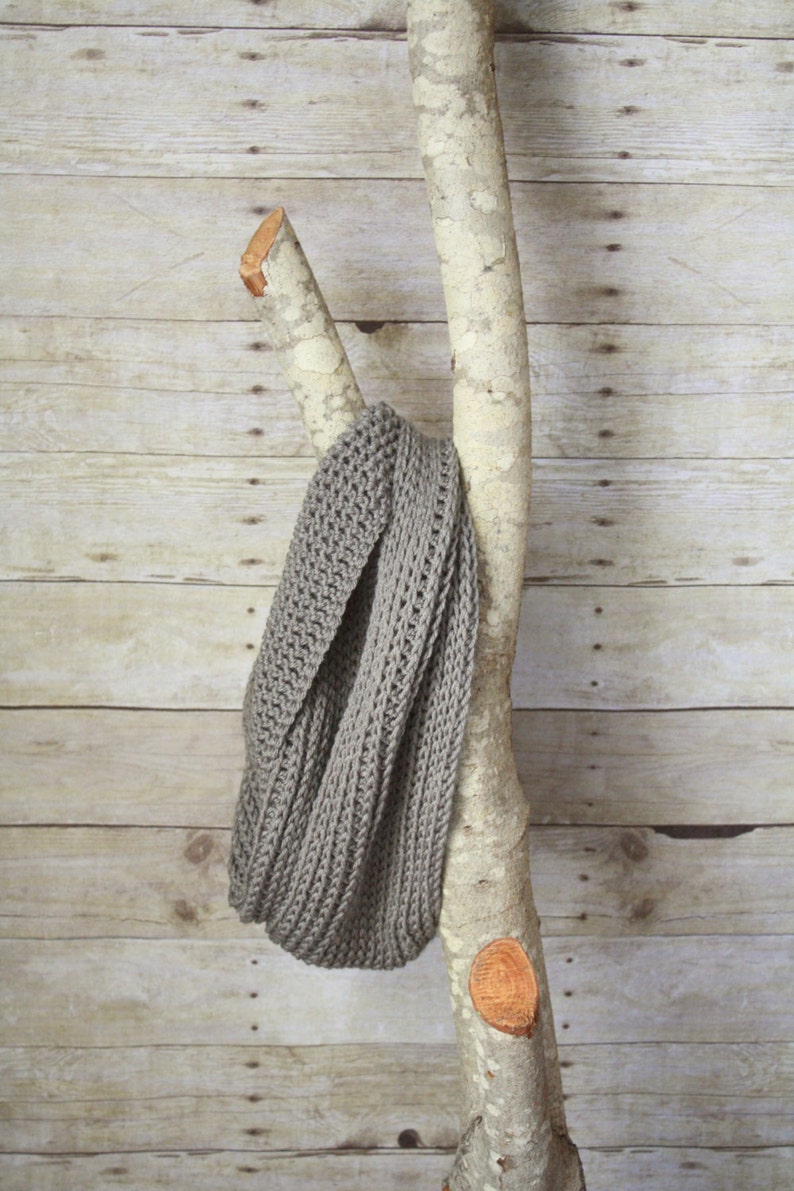 Men's or Women's Knit-like Ribbed Infinity Scarf in Greybeard image 2