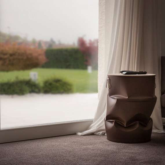 Tavolino-Sgabello in metallo deformato  e legno Fengshui Design
