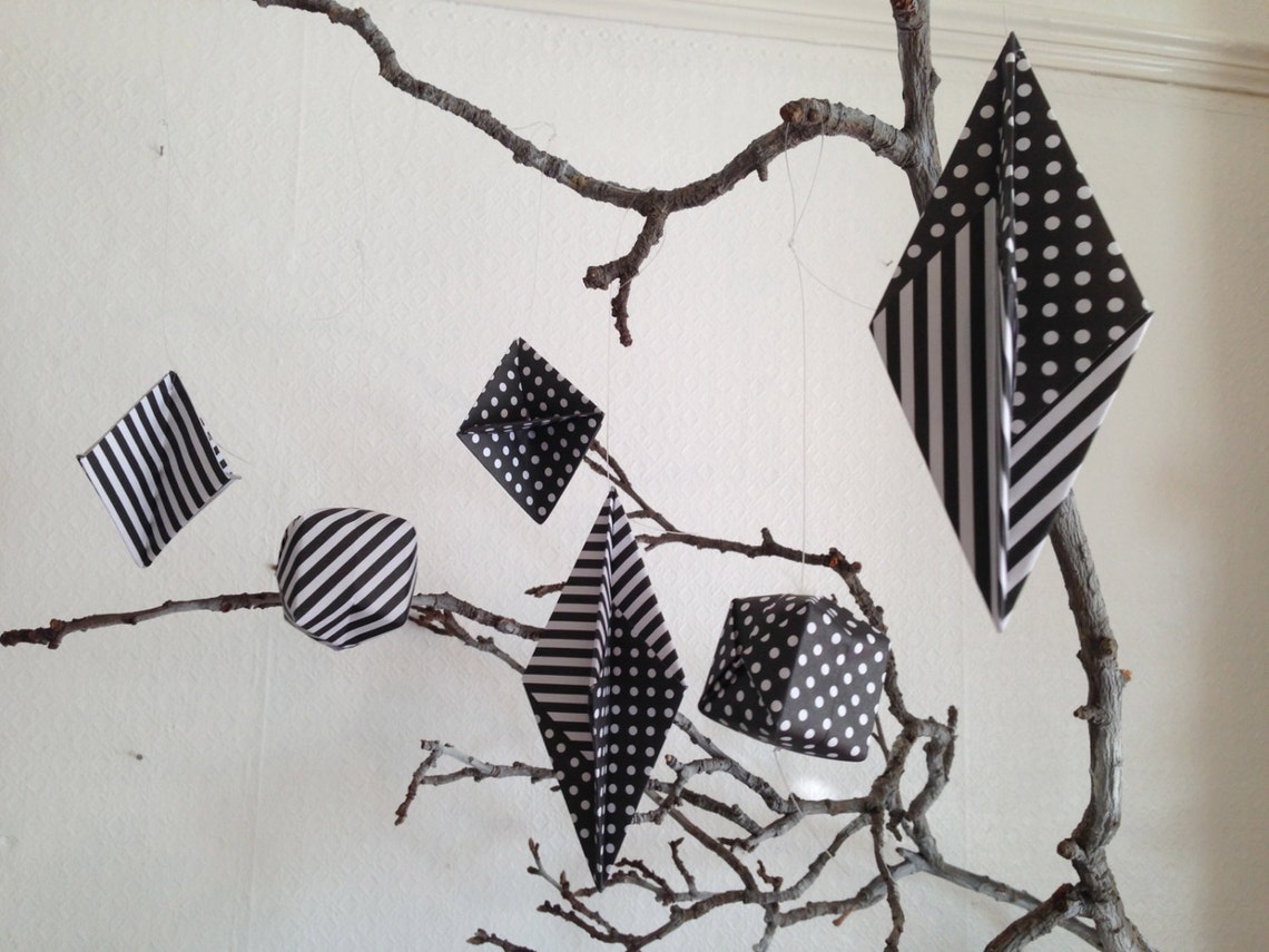 Red and Green Origami Paper Floral Design 100 Pack. Etsy