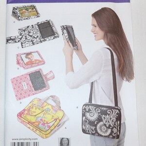 Simplicity StudioCherie Carry Case and E-Book Reader Cover 1630 NIP