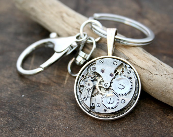 Steampunk Keychain, Watch movement keyring Christmas Gifts for Geeks, Unique Metal Keychain for Husband