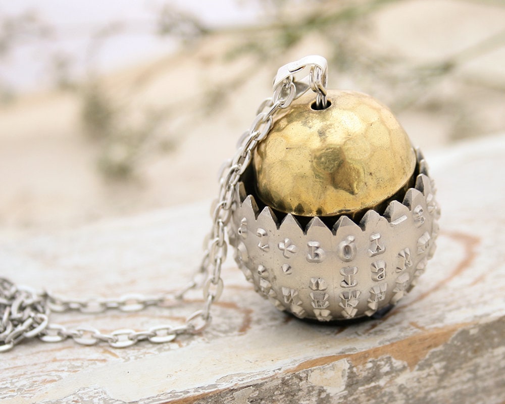 Quirky silver necklace sale