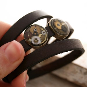 Steampunk Leather Bracelet for Men with cogs and gears image 4