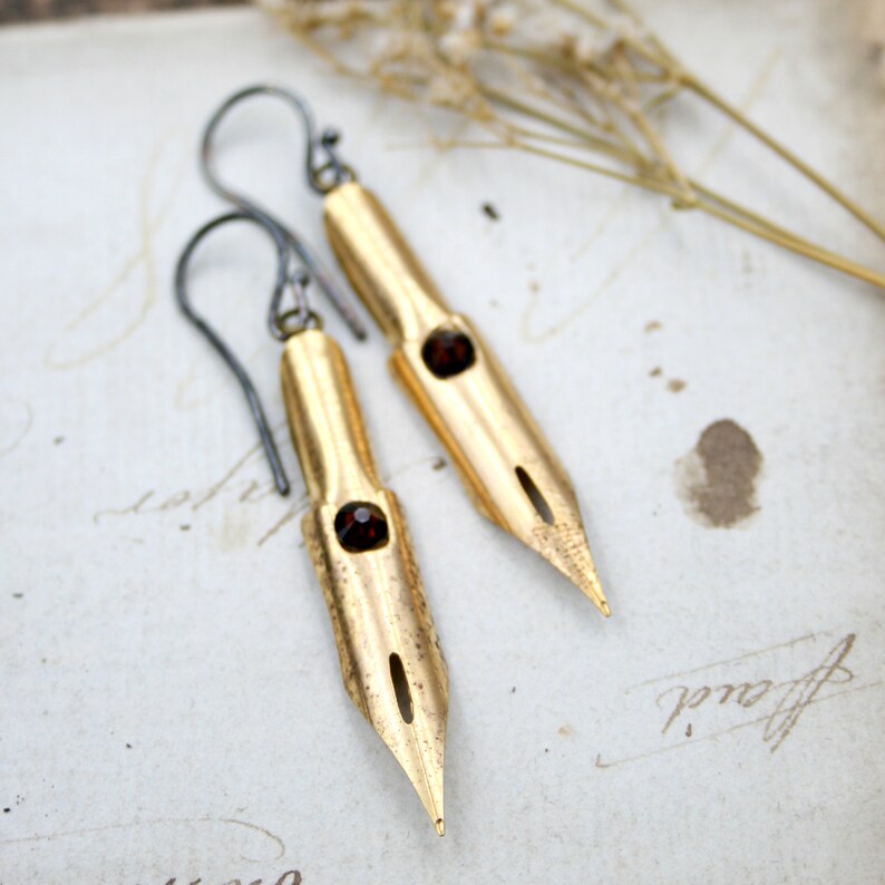 Dark Academia Earrings Made of Fountain Pen Nibs Dangle Gold Etsy UK