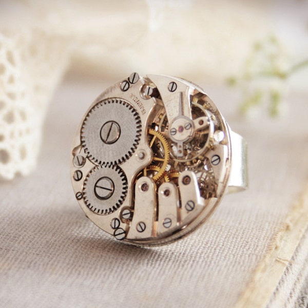 Silver Cocktail Ring Steampunk Jewellery Clockwork Jewelry Steam Punk Watch Grey Ring Jewelry Statement Ring