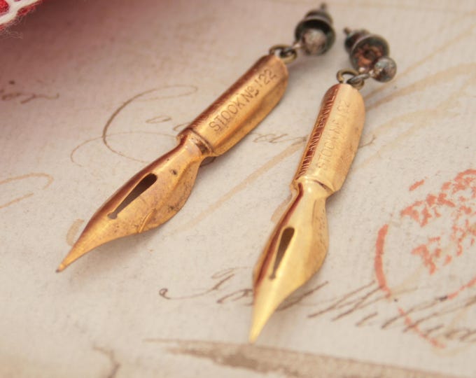 Vintage Gold Pen Nib Earrings: Steampunk Writer Gift