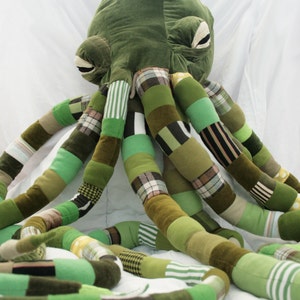 giant cthulhu plush
