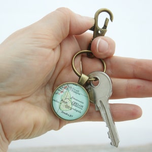 Double Sided Keychain with custom Map piece Bespoke Keyring Personalized Graduation Gifts Map Keyring New Home Gifts Map Keychain image 3