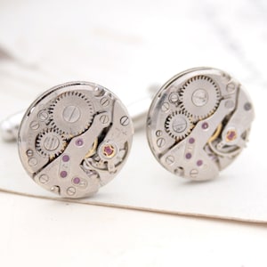 Boutons de manchette steampunk : mouvement de montre suisse reconverti, cadeau geek
