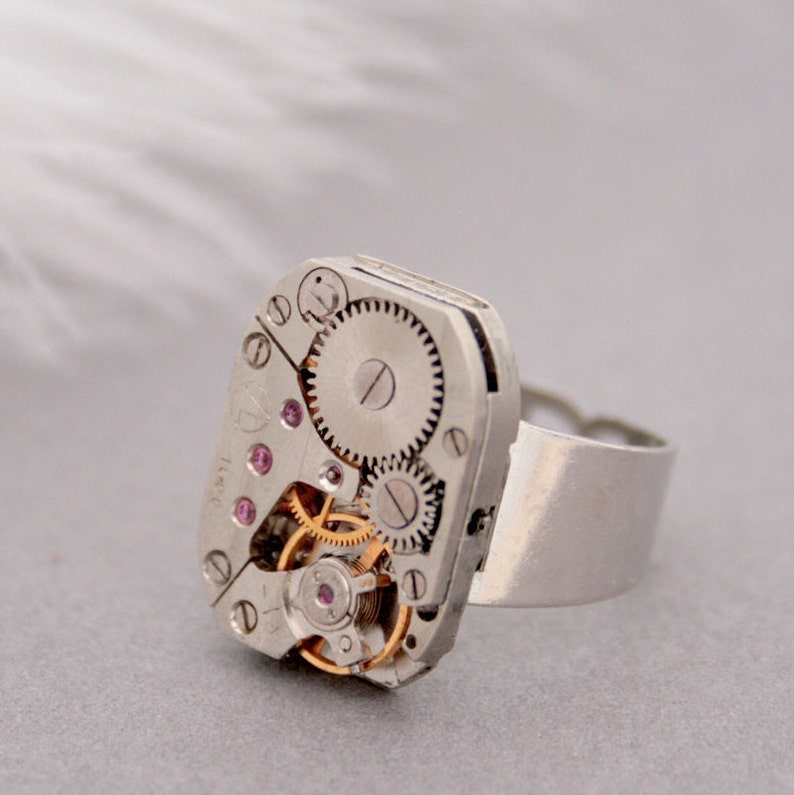 Mens Pinky Ring, Steampunk Ring, Steampunk Signet, Simple Silver Watch Movement Ring for Birthday Rectangle