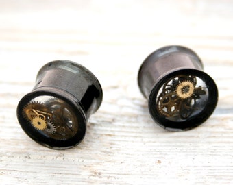 1/2'' Ear Gauges 12mm Steampunk Plug Earrings, Double Flared or O-ring or Screw Back ear stretcher filled with watch parts