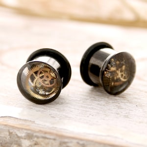 Steampunk Gear Plug Earrings: 00 Gauge (10mm) Alternative Piercing