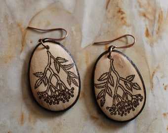 Elderberry,wildflower,botanical,medicinal plant,crescent moon,wooden,woodburned,pyrography,jewelry,earrings,boho style,eco style,handmade