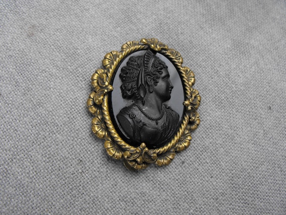 Antique Mourning Victorian Cameo Dress Clip