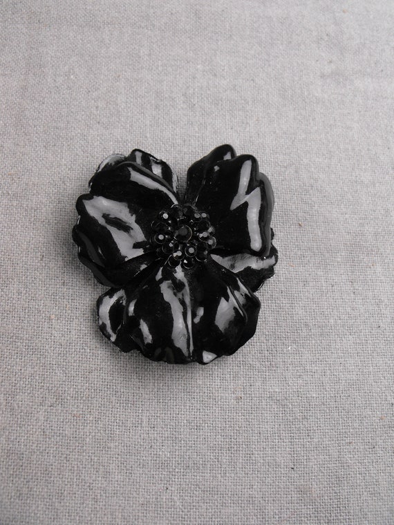 1930's Black Orchid Plastic Brooch