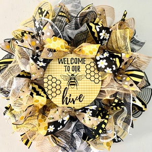 DIY Wreath Kit Welcome to Our Hive Bee Wreath Kit