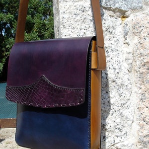 LEATHER HANDMADE BAG / Bag / Leather Bag / Office Bag / Messenger Bag / Pouch Bag / Shoulder Bag / Bandolier Bag / Cover iPad / Brown Bag. image 3