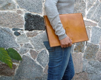 LEATHER HANDMADE BAG / Briefcase / Leather Messenger Bag / Classic Briefcase / Leather Bag / Leather Handbag / Pouch Bag.