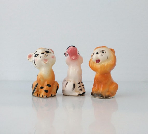 mini zoo figurines