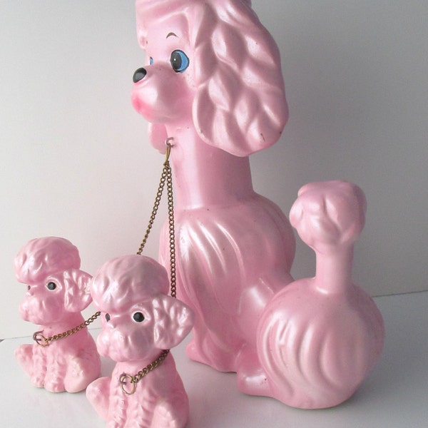 Poodle Mother & Pups Chain Figurine Pearlized Pink Japan 1960s