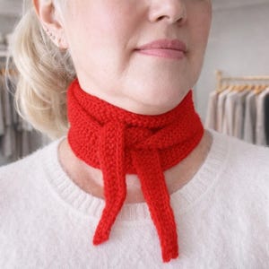 Red Merino Wool knit Sophie Scarf, Small Knitted Scarf, Knitted Neck office Scarf, Small Skinny Neckerchief