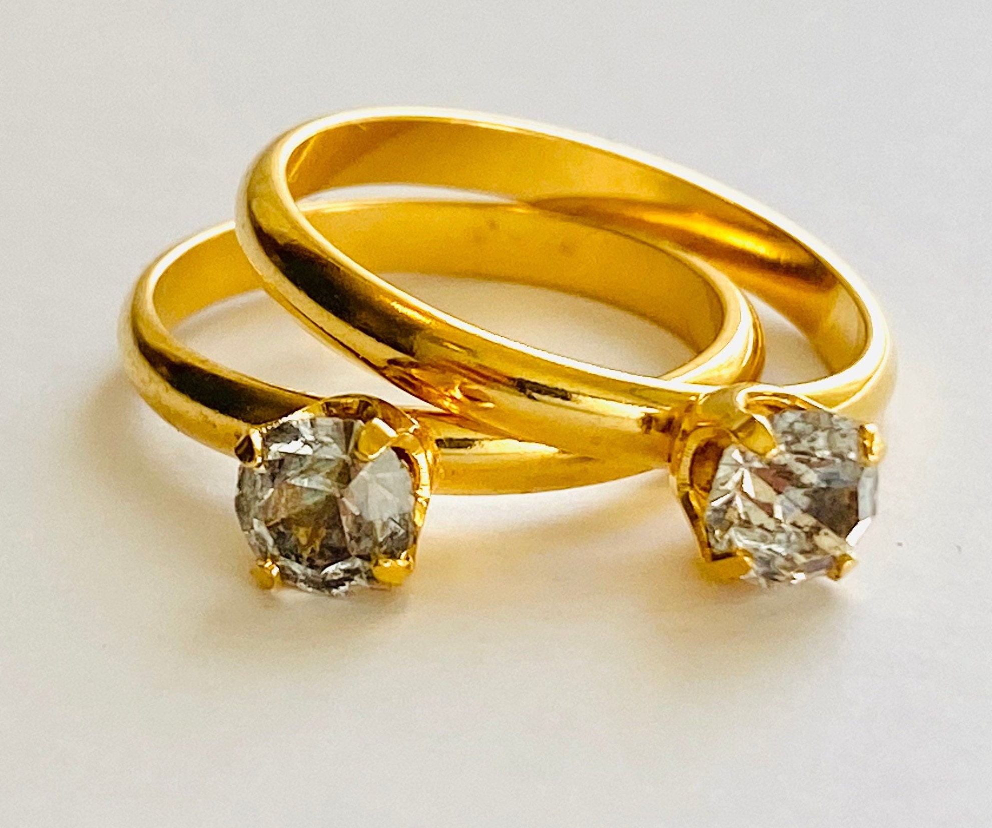 Vintage Faux Diamond Solitaire Ring Vintage Gold Tone Ring Etsy