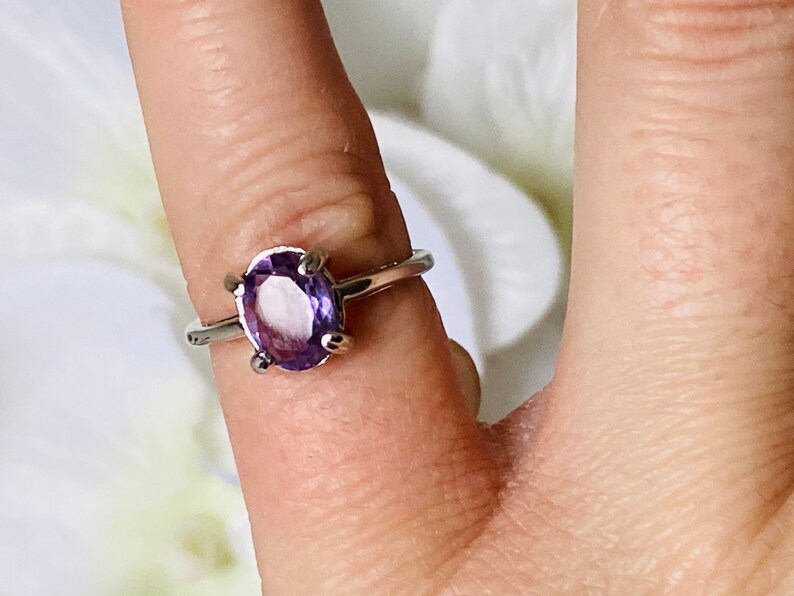 Vintage Cocktail Ring Vintage Solitaire Ring Vintage Rhodium Plated Amethyst Stone Ring