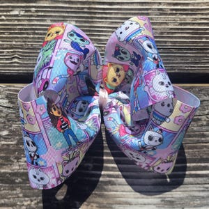Gabby dollhouse Hair Bow, Birthday Party, Extra Large Bow,