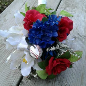 Flower Bouquet, Sports Rose Bouquet, Graduation Bouquet, Sports Wedding, Baseball Wedding, Wedding bouquet, Sports Roses