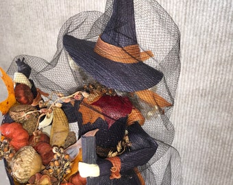 Samhain Witch, Corn Husk Samhain Witch, Samhain Corn Shuck Witch, Samhain Altar Doll, Corn Shuck Halloween Witch