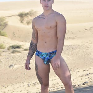Sukrew - Torrent Swim Brief