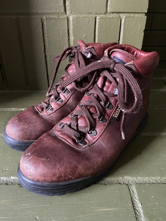 vintage vasque boots