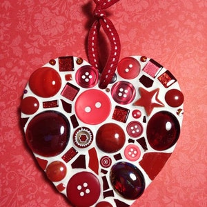 FREE POSTAGE Red Heart Mosaic Craft Kit – Valentine's DIY Art Project - no cutting required - Lily Mosaics
