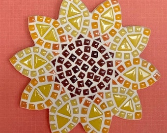 FREE POSTAGE Sunflower Mosaic Kit – DIY Beginners Craft, No Cutting Required - Lily Mosaics