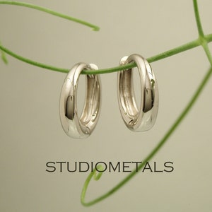 Solid 14K White Gold Huggies, Huggie Hoop Earrings, Hinged Hoops, 11mm Tiny Hoop Earrings, Leave In Gold Sleeper Hoops, Sleep In Earrings