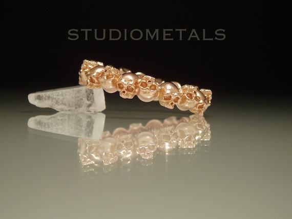 skull eternity ring