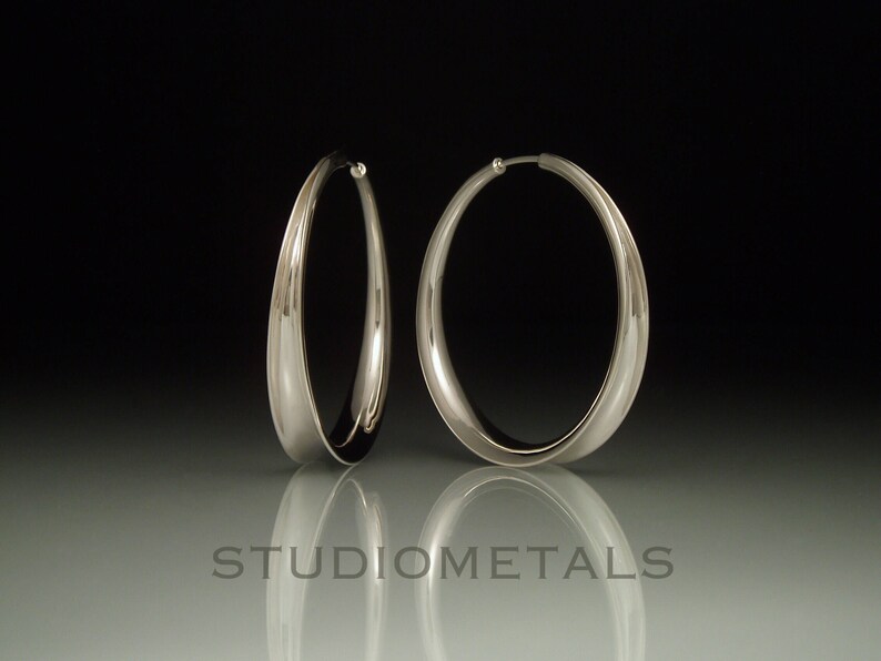 1 to 1.5 Inch Hammered Silver Hoops, Large Silver Hoops, Gift for Her, Everyday Medium Hoop Earrings image 4