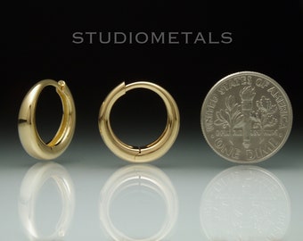 ゴールド【 4mm×23mm 】18k (701同サイズ) Amazon.com: 14k Yellow Gold Polished 4mm x 30mm Tube Hoop