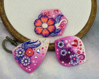 Valentine's Garden Pod needle minder / Floral Magnetic Needle Nanny / Needle Holder for Cross Stitch and Embroidery/