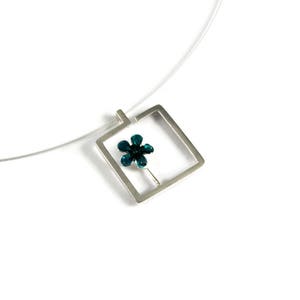 Blossoming Flower Color Pendant Necklace Enamel Resin Metalwork Geometric Square Steel Wire Modern Everyday Fashion Fresh Spring Celebration image 2