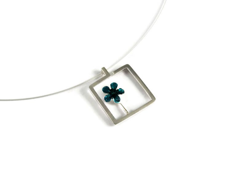 Blossoming Flower Color Pendant Necklace Enamel Resin Metalwork Geometric Square Steel Wire Modern Everyday Fashion Fresh Spring Celebration image 2