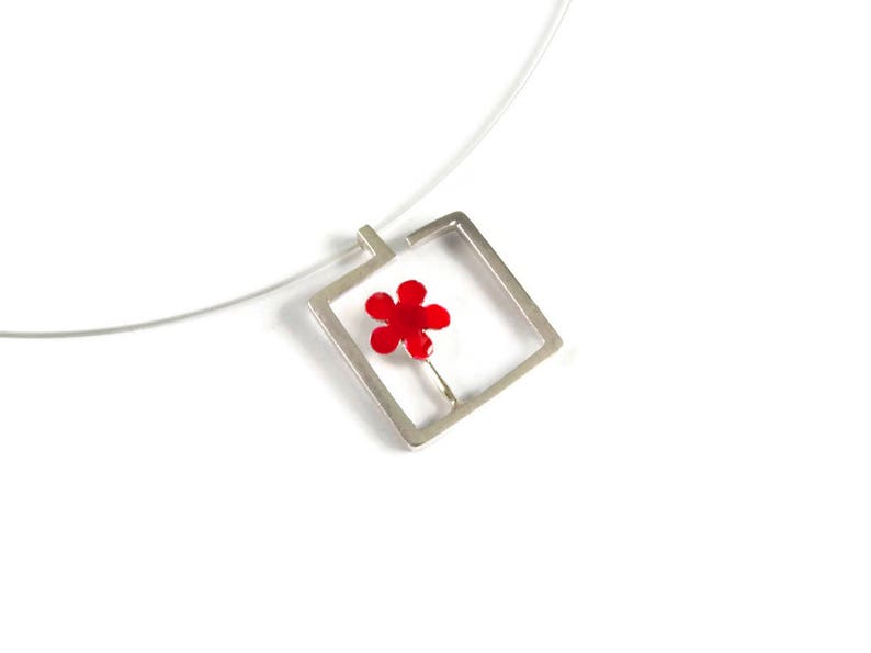 Blossoming Flower Color Pendant Necklace Enamel Resin Metalwork Geometric Square Steel Wire Modern Everyday Fashion Fresh Spring Celebration image 1