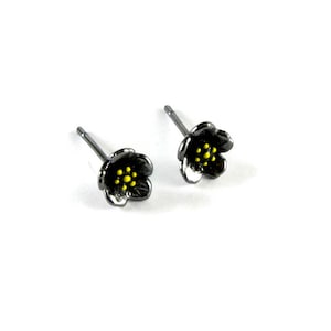 Tiny Flowers Studs Sterling Silver Post Yellow Enamel Black Platinum Plated Daisy Flower Fields Everyday Earrings Romantic Floral Jewelry