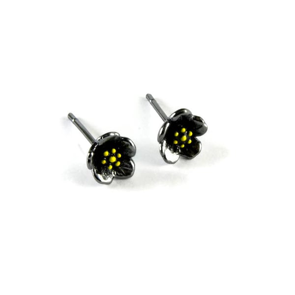 Tiny Flowers Studs Sterling Silver Post Yellow Enamel Black Platinum Plated Daisy Flower Fields Everyday Earrings Romantic Floral Jewelry