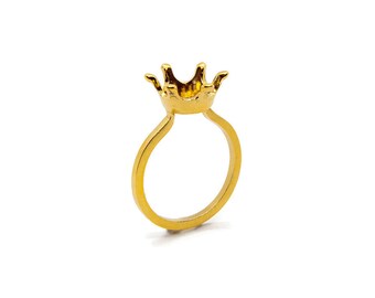 Minimal Princess Ring with Crown on Top Sterling Silver Yellow Gold Plated Crown Love Reigns Cute Fairy Tale Gift for Her Crown Ring