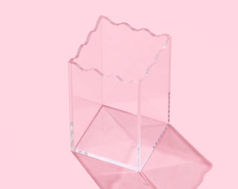 Clear Wavy Pen Cup - Pen Cup for Desk Pencil Cup Holder Cute Desk Accessories Stationery Fun Desk Decor
