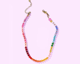 Beaded Necklace Roxy - Bright Colors, Magnetic Closure