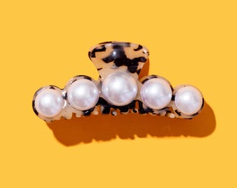 Tortoise Pearl Claw Clip Blonde (4 Inch, Fall Accessory)