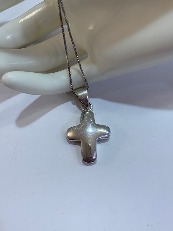 Silpada cross pendant online